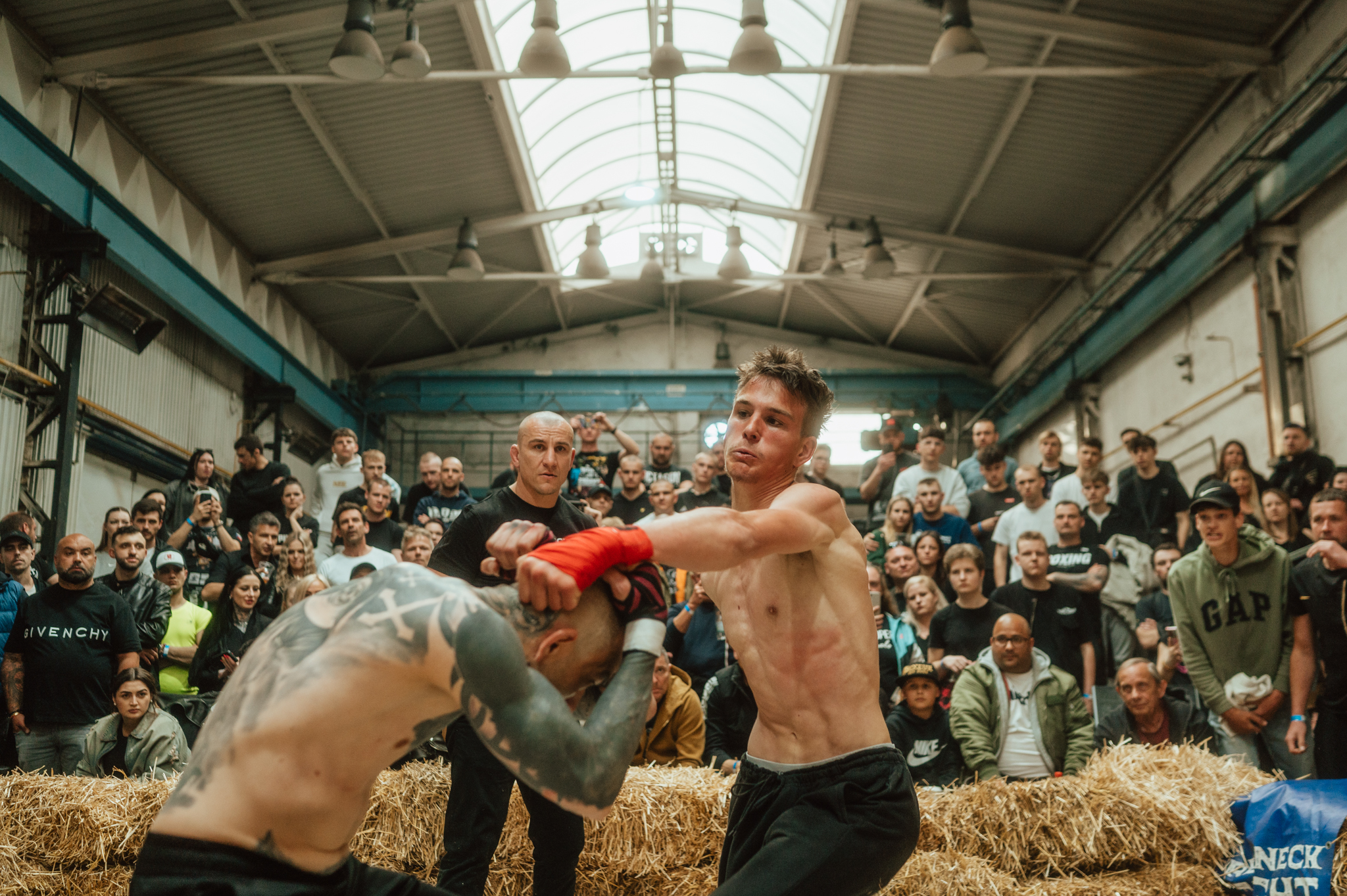 REDNECK FIGHTING